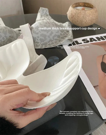 Seamless Beautiful Back Bra Original Design Spring Summer New Style Leopard Print Series Comfortable Underwear Home Clothes